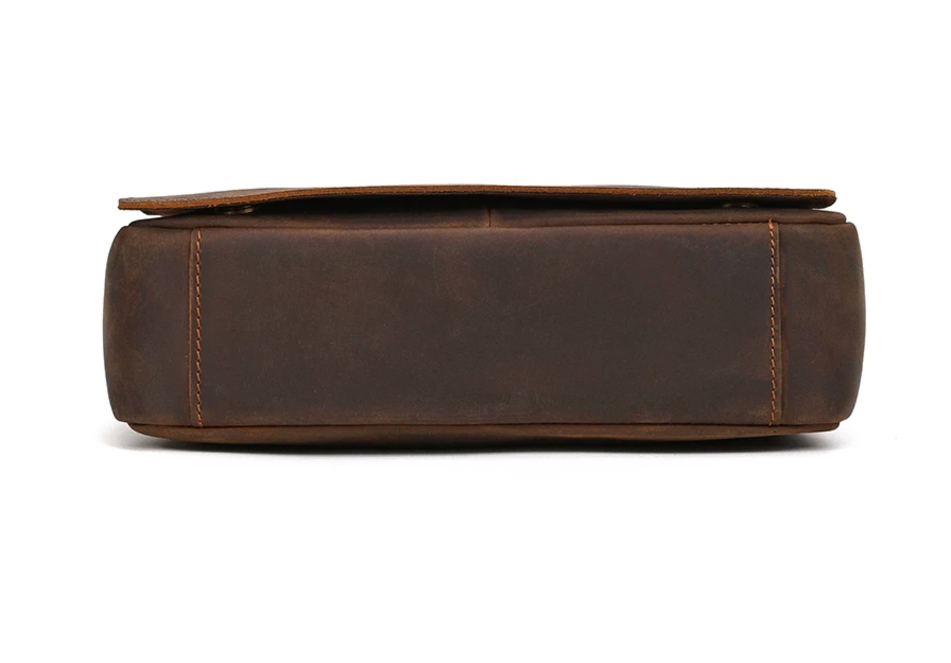 Von Slim Leather Messenger