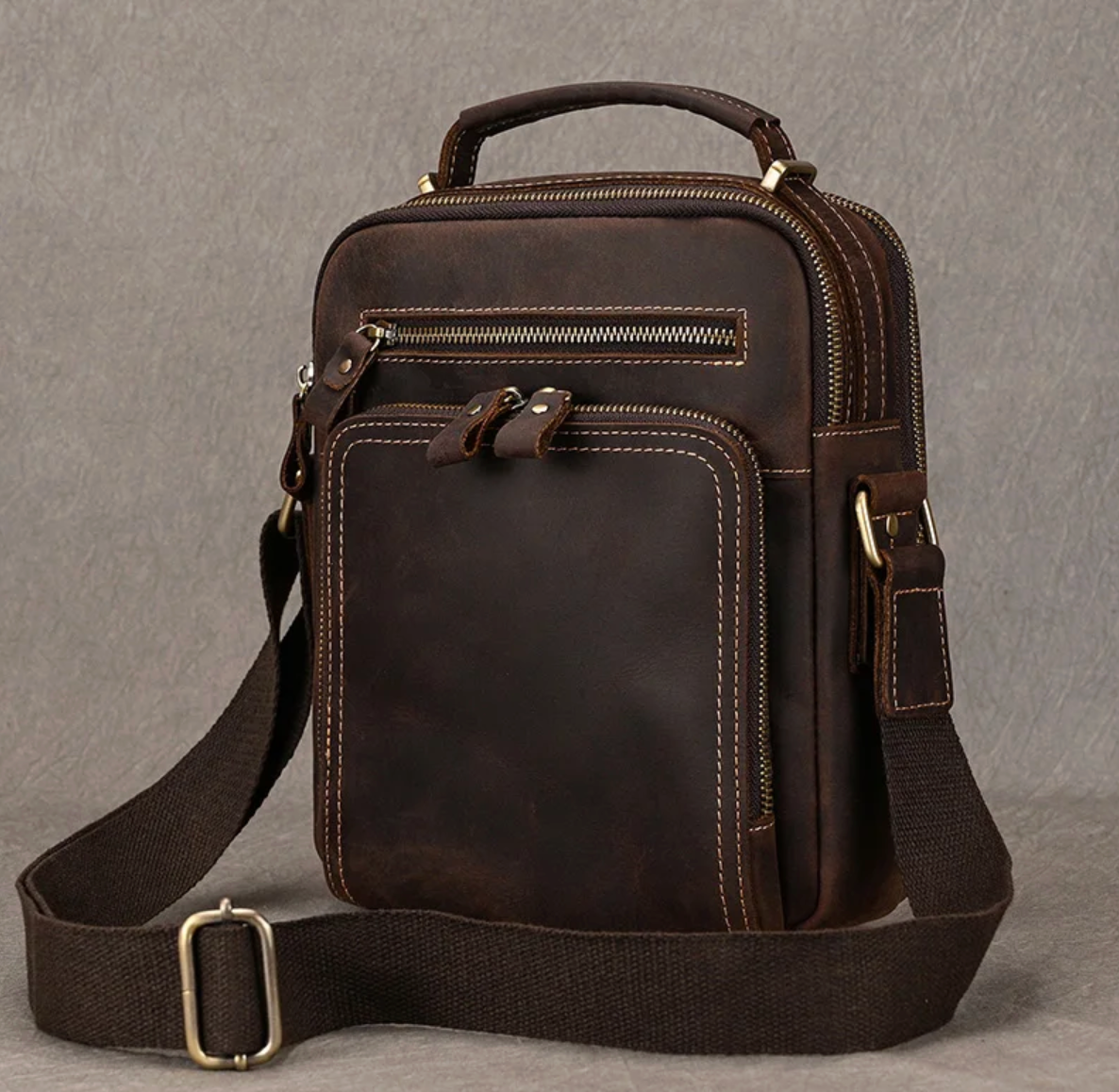 River | Leather Shoulder Bag