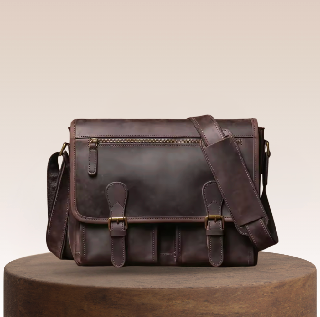 Riverton Compact Leather Messenger